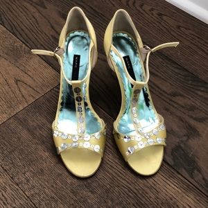Marc Jacobs yellow satin sparkly heel size 7